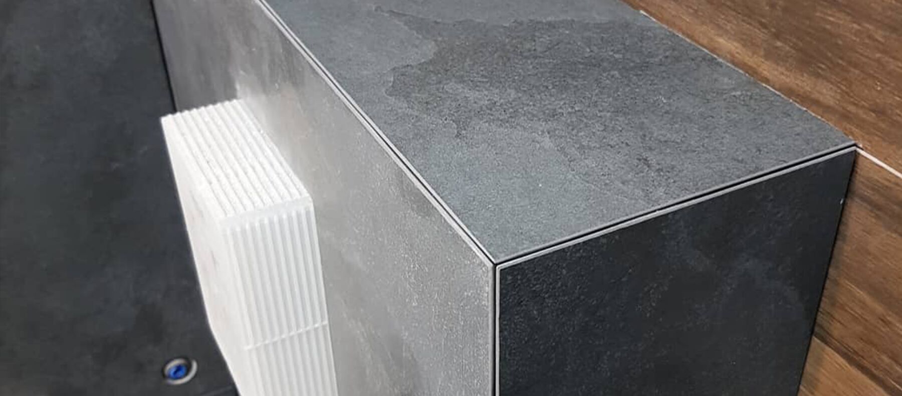 Tiles side cutting discount